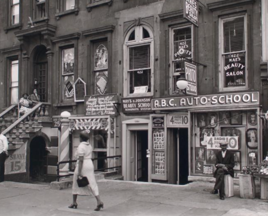 Black and white image of Harlem